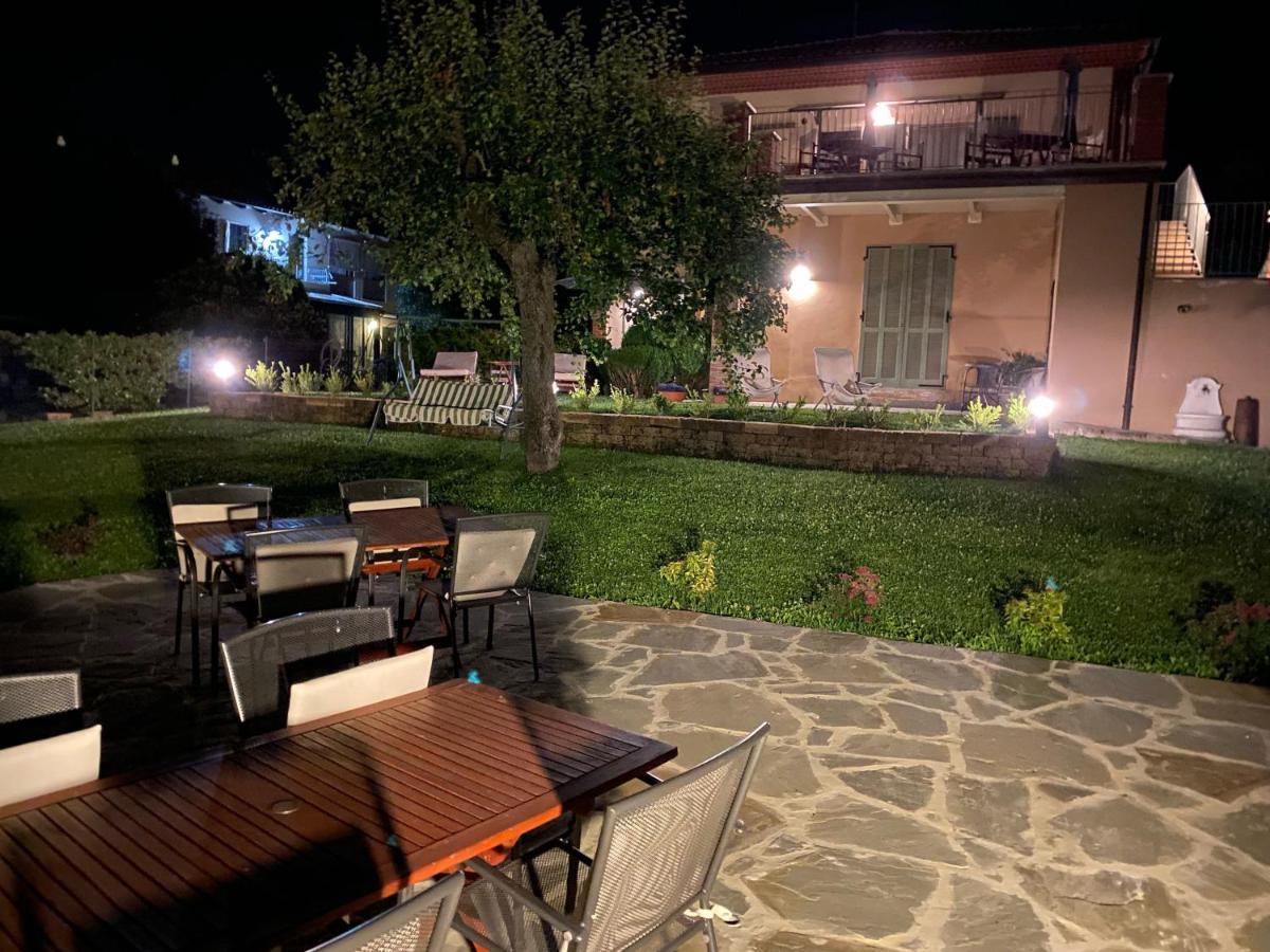 Casa Vacanze San Stefanetto Treiso Exteriör bild